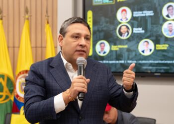 Mauricio Lizcano cuestiona propuesta del ELN de retomar diálogos condicionados a acuerdos pasados