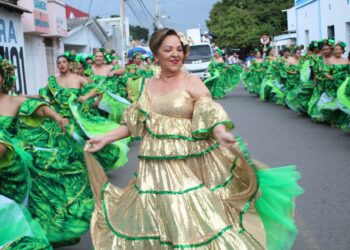 Festival Cuna de Acordeones dio inicio a su versión 47 con homenaje a Las Vicarias