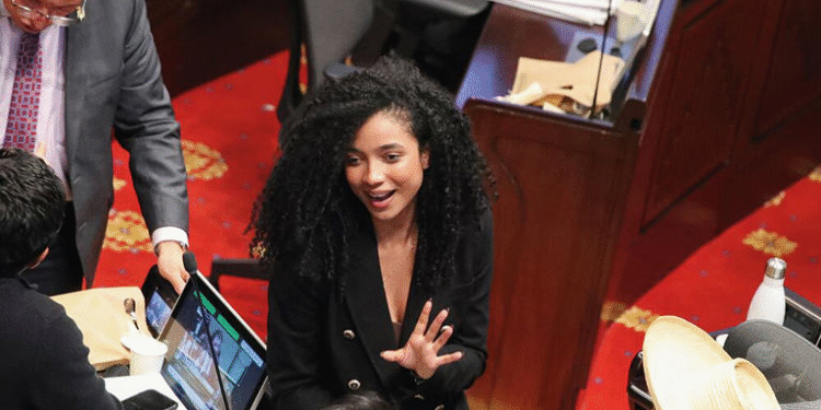 Anulan título universitario de Juliana Guerrero en medio de polémica por su nombramiento como viceministra de Juventud
