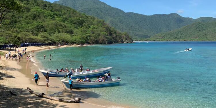 Hallan cuerpo de hombre con signos de tortura en playa de Bahía Concha, Santa Marta