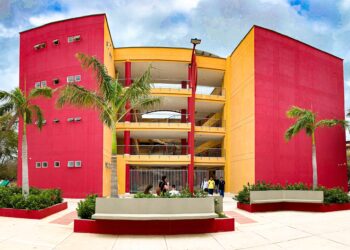 Universidad de La Guajira, 49 años de esfuerzos, lágrimas y sudor