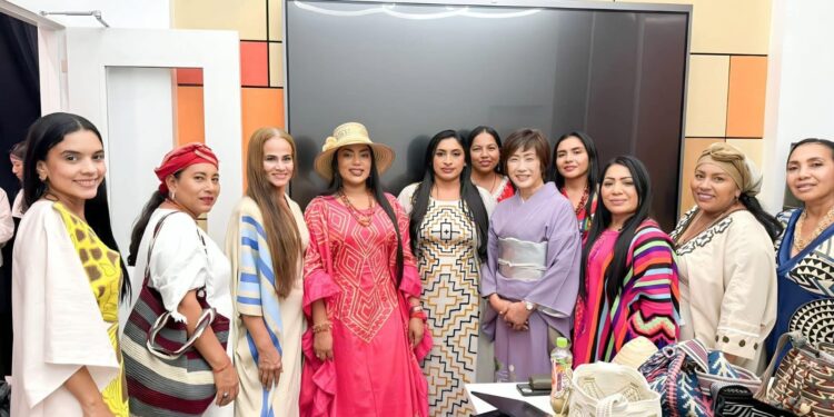 Martha Peralta Epieyu sigue demostrando amor y gestión por su Guajira