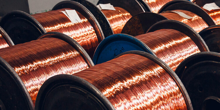 Calculemos minerales para el sol y el viento-cobre