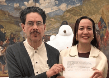 Iván Cepeda y Carolina Corcho confirman su participación en la consulta del Pacto Histórico del 26 de octubre