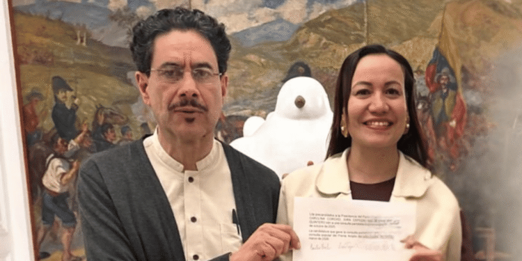 Iván Cepeda y Carolina Corcho confirman su participación en la consulta del Pacto Histórico del 26 de octubre