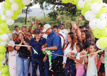 Gobernación de La Guajira y Alcaldía de Distracción entregan obras que transforman la movilidad y el progreso del municipio