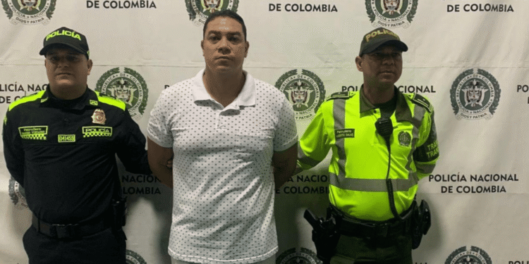 Juez autoriza cambio de domicilio al exbombero Edwin Cataño, quien continuará bajo vigilancia electrónica del Inpec