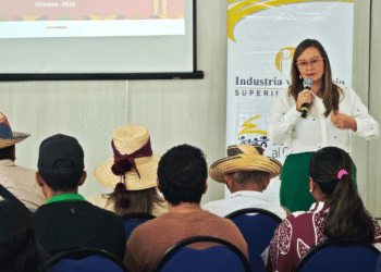 SIC lanza en La Guajira cartilla en wayuunaiki y proyecto digital sobre propiedad industrial