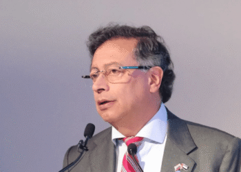 Fiscalía investiga presunta financiación irregular de la campaña presidencial de Petro en 2022