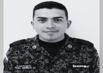 Identifican a dragoneante del Inpec asesinado en ataque sicarial frente a La Modelo en Bogotá