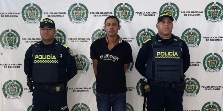 Capturan a hombre señalado de hurtar a una menor en inmediaciones de un colegio en Barrancas