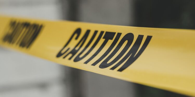 Hallan sin vida a hombre dentro de su vivienda en Maicao: autoridades investigan posible suicidio