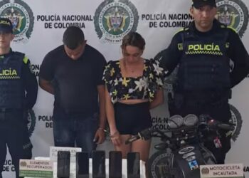 Capturan a pareja señalada de hurtar teléfonos en Valledupar tras ser retenidos por la comunidad