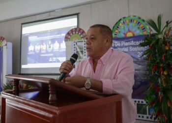 Revocan sanción y orden de arresto contra el alcalde de Distracción