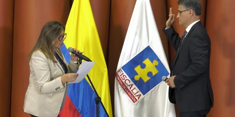 Ariel Cortés Martínez asume la dirección del Instituto Nacional de Medicina Legal y Ciencias Forenses