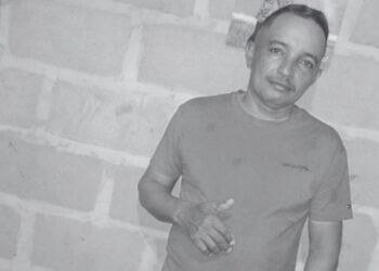 Accidente en el barrio Dividivi de Riohacha deja un motociclista muerto y un ciclista herido