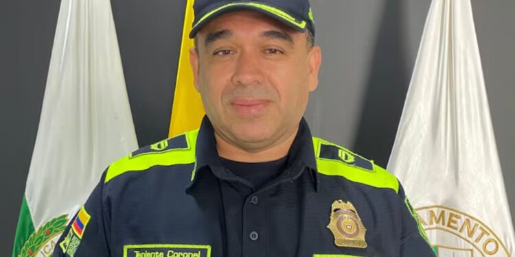 Subcomandante de Policía en La Guajira se presenta ante la Fiscalía por presuntos delitos sexuales