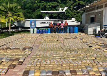 Armada incauta más de una tonelada de marihuana en aguas del Magdalena