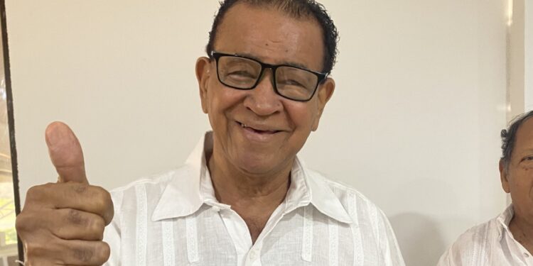 Entre el acordeón y la sombra: la crisis existencial del maestro Andrés “El Turco” Gil