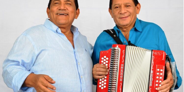 La historia nos devuelve la historia