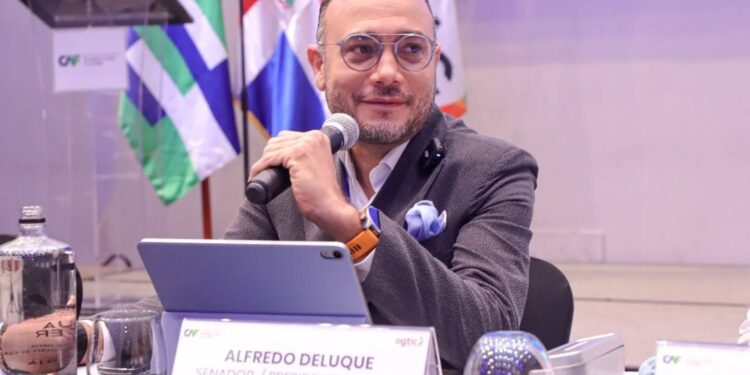 Alfredo Deluque, el senador más visible de los costeños
