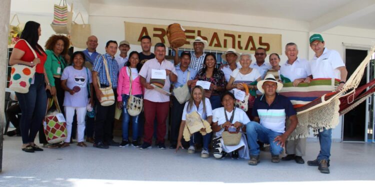 La Junta se engalana con la edición 56 del Festival Folclórico y Turístico del Fique