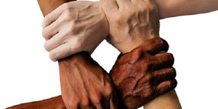 Derechos humanos, pobreza y capitalismo