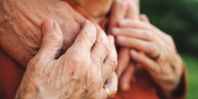 La baja tasa de natalidad y el envejecimiento poblacional, una cuenta regresiva a nivel global