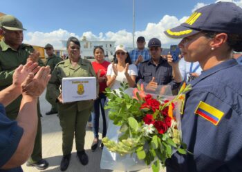 Arriban a Cuba más de 240 toneladas de ayuda humanitaria enviadas por Colombia tras el paso del huracán Melissa