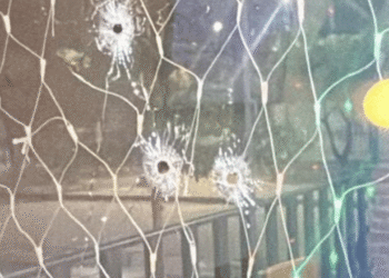 Disparan contra la fachada de un restaurante en pleno centro de Uribia; propietarios denunciarán ante la Fiscalía