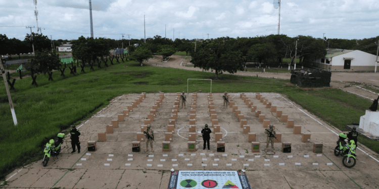 Autoridades incautan cerca de un millón de cigarrillos de contrabando en zona rural de Maicao