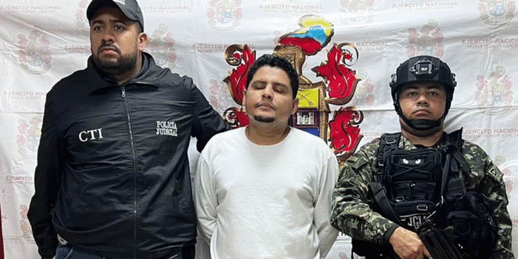 Envían a prisión a Edinson García por presunta tentativa de feminicidio contra su pareja en Soledad