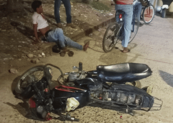 Accidente entre moto y automóvil deja un herido en Maicao: el vehículo transportaba a una mujer baleada desde Carraipia