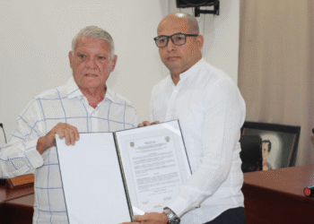 Concejo de Villanueva exaltó a Jaime Lacouture Lacouture por su labor comunitaria