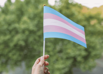 La Corte Constitucional determina que ninguna persona trans puede ser excluida de su familia por su identidad de género