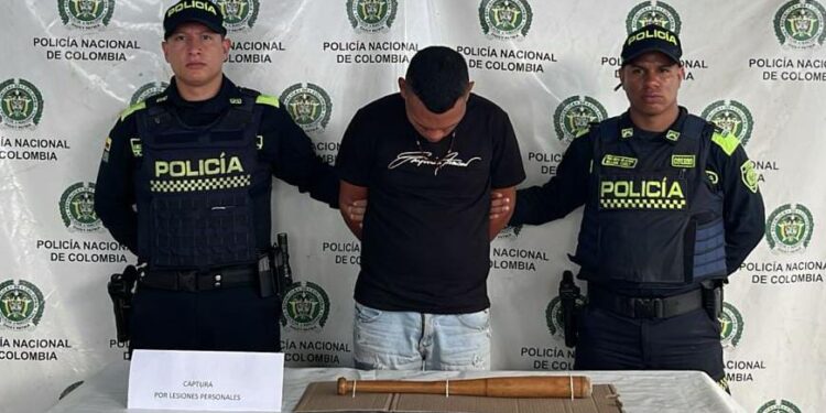 Capturan en Maicao a hombre señalado de agredir a otro con un bate durante una riña