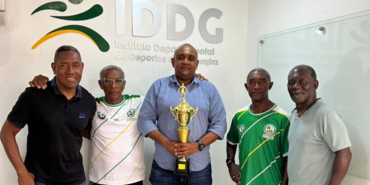 Equipo de adultos mayores de La Guajira se coronó campeón nacional de fútbol en Cartagena