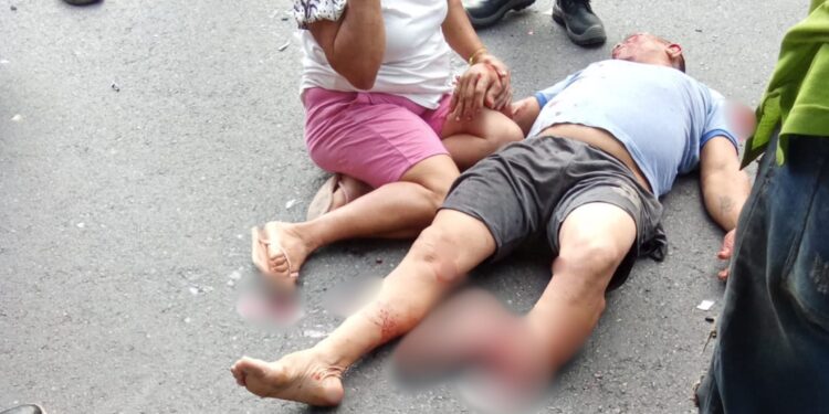 Choque entre moto y automóvil deja a un hombre gravemente herido en el corregimiento de Las Flores