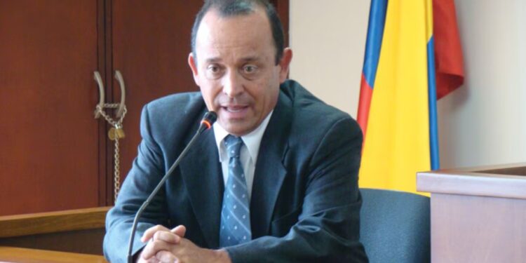 Condenan a Santiago Uribe a más de 28 años de prisión por homicidio agravado y concierto para delinquir agravado