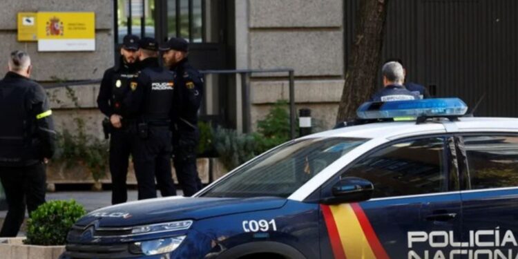 Desmantelan red que enviaba cocaína desde Colombia a España camuflada en pulpa de fruta