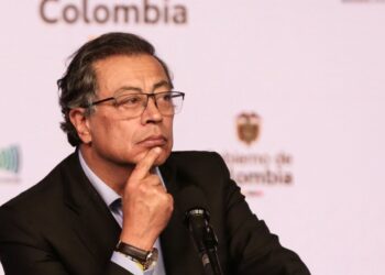 Consejo Nacional Electoral sanciona la campaña Petro Presidente por violación topes electorales