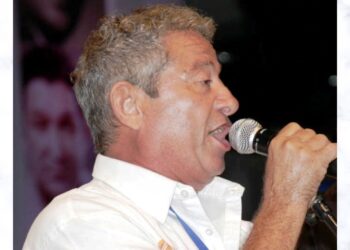 ‘Tiempos idos’, un canto a la amistad, al amor y al devenir humano