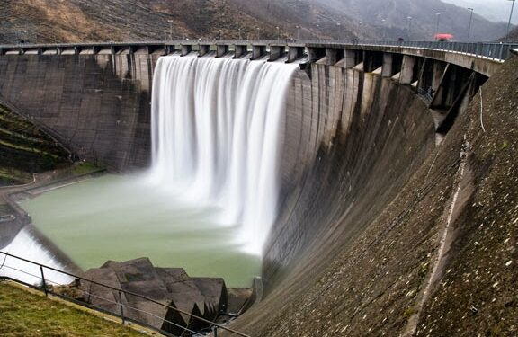 A las afueras de la realidad