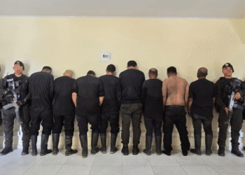 Rescatan a 70 trabajadores secuestrados en mina de esmeraldas en Boyacá