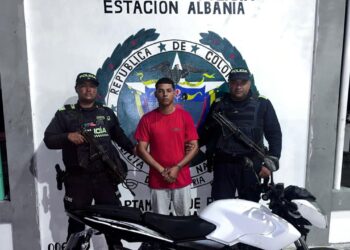 Recuperan motocicleta hurtada en Maicao y capturan al presunto responsable en Albania