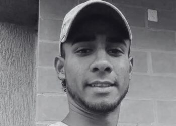 Joven murió tras recibir un disparo mientras intentaba mediar en una riña durante la Noche de Velitas en Villanueva