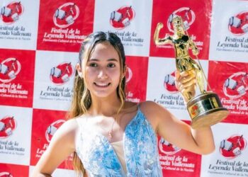 María José Arias Pérez, reina del acordeón con cinco coronas