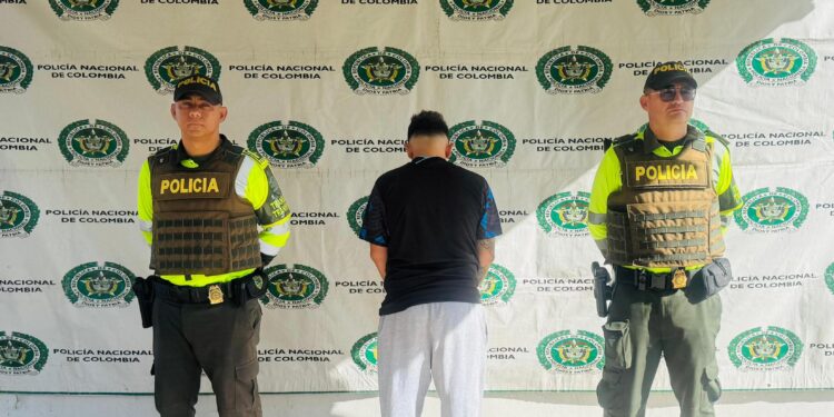 Capturan a una persona por portar una licencia de conducción falsa en la vía Riohacha – Paraguachón