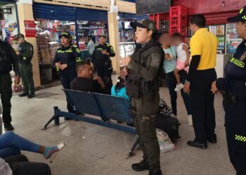 Policía refuerza estrategias de prevención del delito con jornadas comunitarias en Maicao