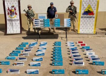Ejército incauta cargamento de cigarrillos de contrabando en la vía Maicao – Paraguachón